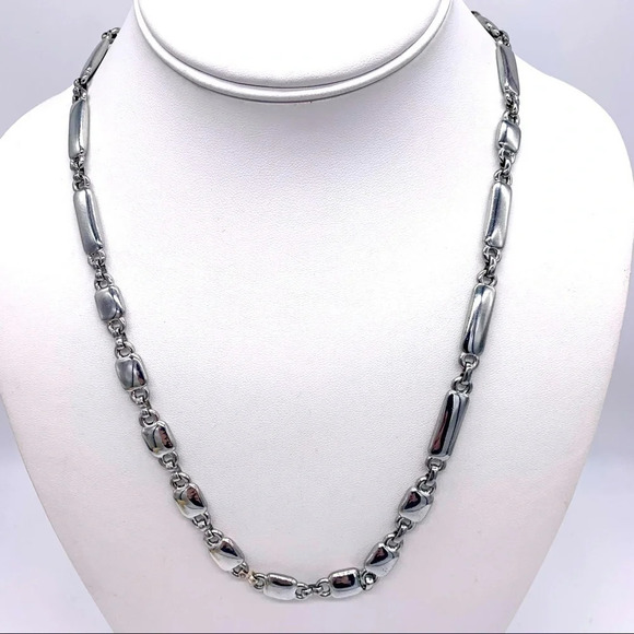 Monet Silver Link Necklace - Picture 1 of 3